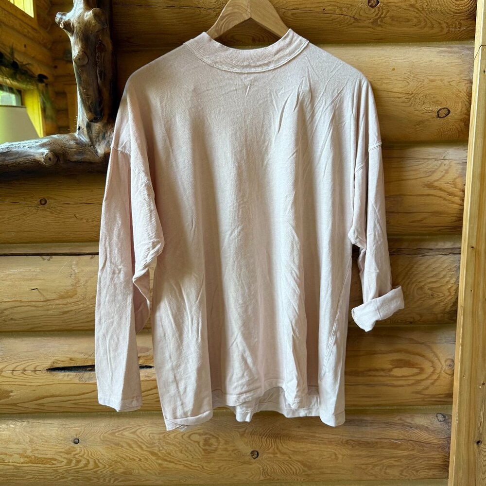 We The Free People FP Long Sleeve Over-Sized T-Shirt in Champagne Toast Pink